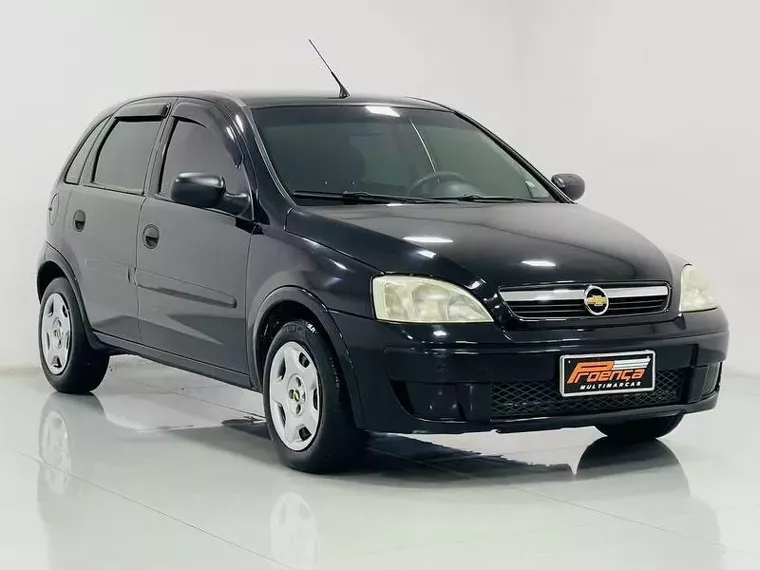 Chevrolet Corsa Preto 1