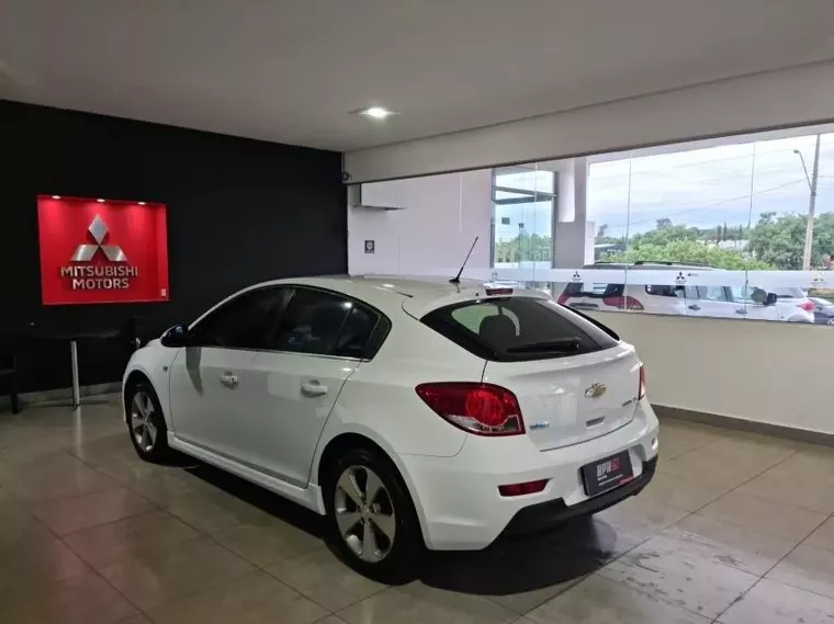 Chevrolet Cruze Branco 14