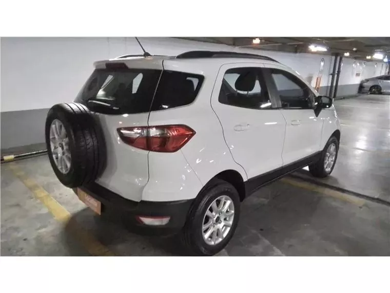 Ford Ecosport Branco 12