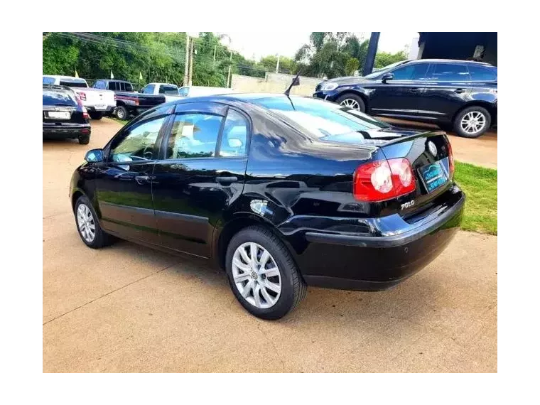 Volkswagen Polo Sedan Preto 7