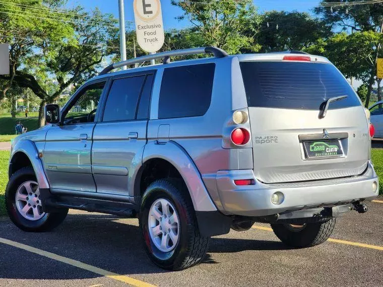 Mitsubishi Pajero Prata 11