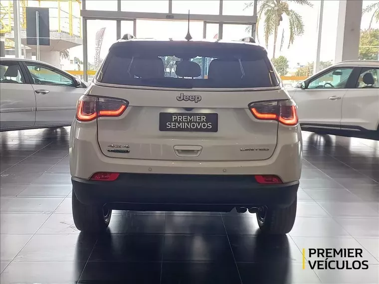 Jeep Compass Branco 4