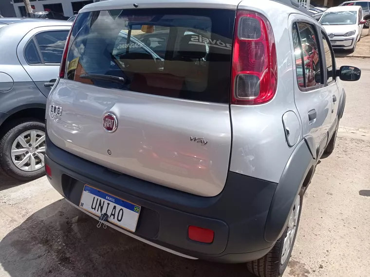 Fiat Uno Prata 12