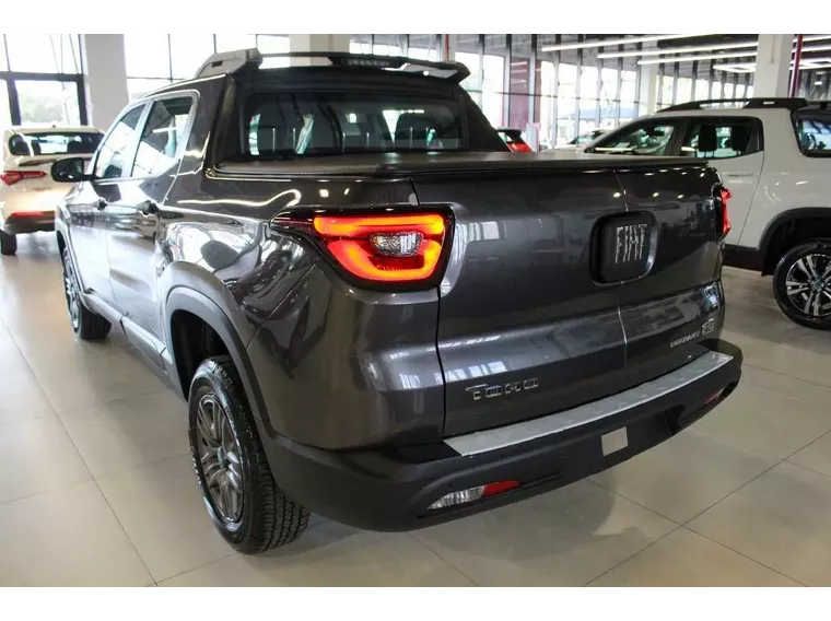 Fiat Toro Cinza 3