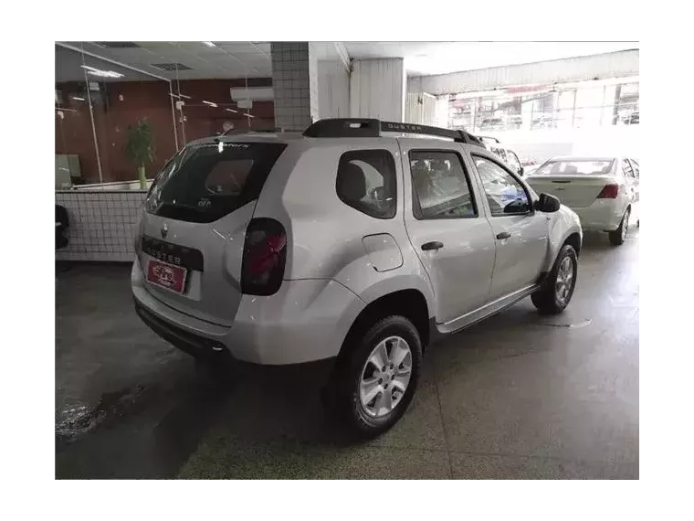 Renault Duster Prata 4