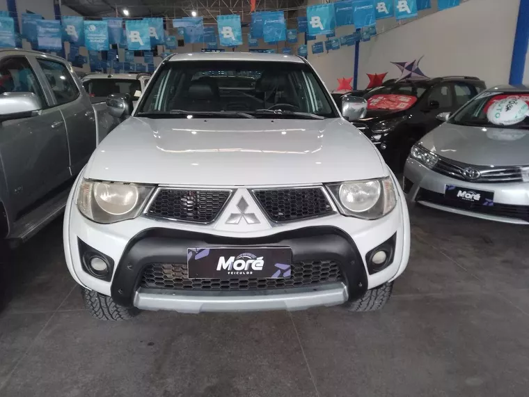 Mitsubishi L200 Branco 1