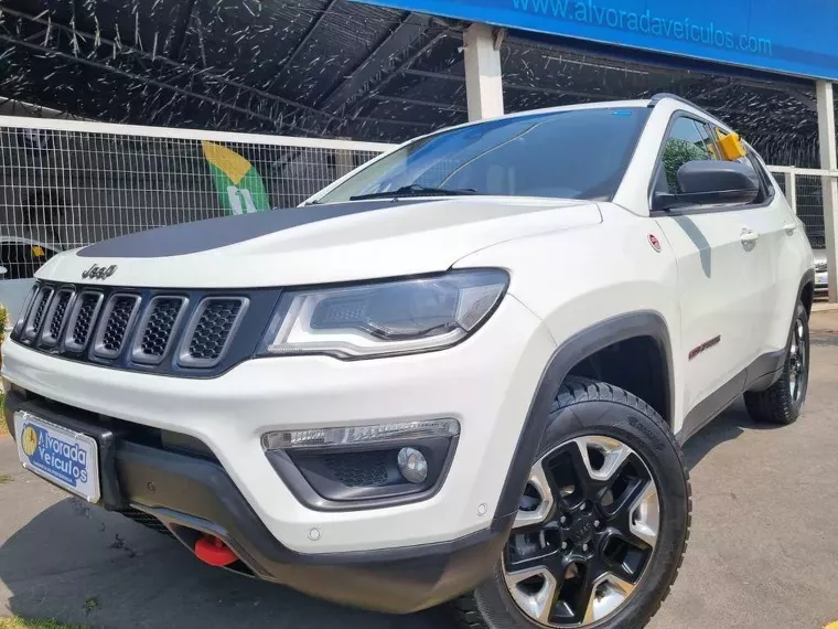 Jeep Compass Branco 4