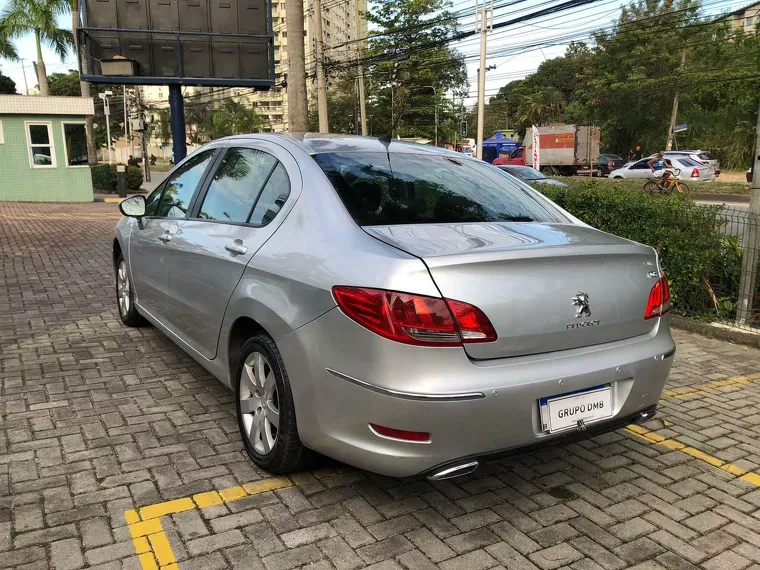 Peugeot 408 Prata 10