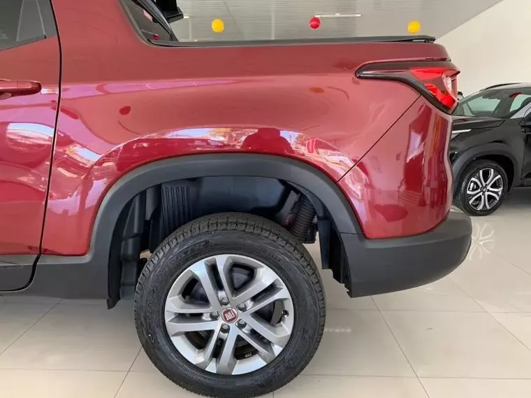 Fiat Toro Vermelho 2