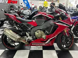 CBR 1000