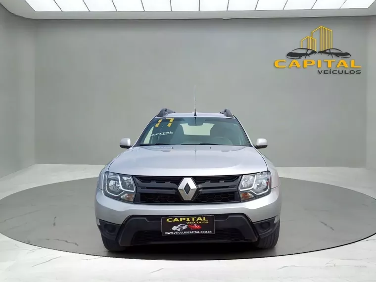 Renault Duster Prata 12