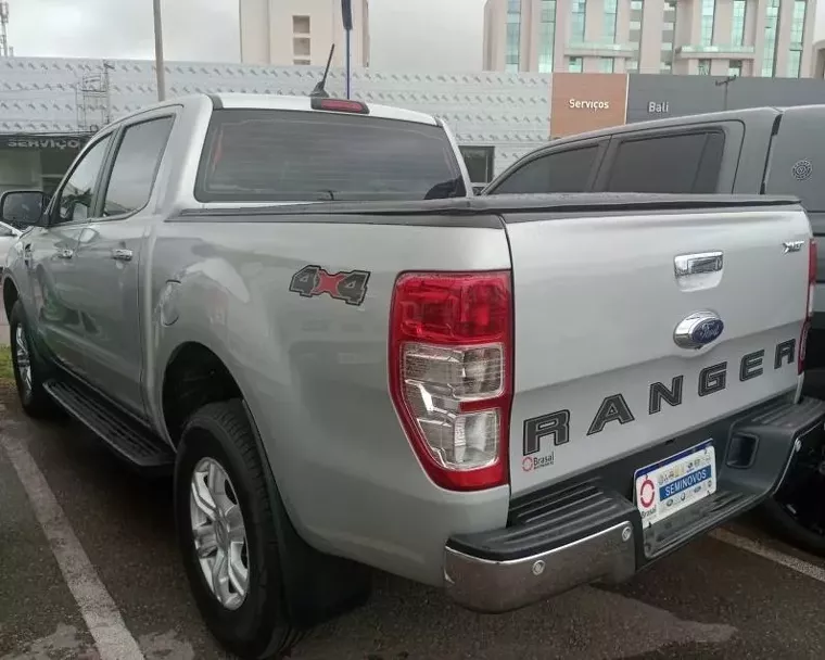 Ford Ranger Prata 10