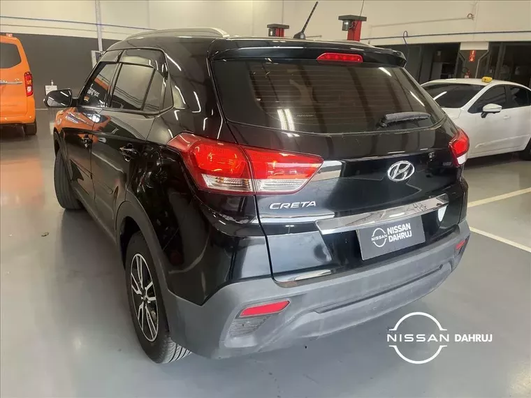 Hyundai Creta Preto 15