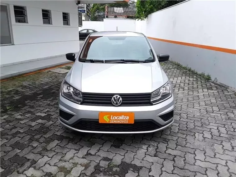 Volkswagen Voyage Prata 12