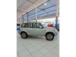 Mitsubishi Pajero TR4