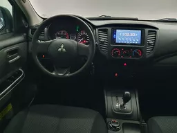 Mitsubishi L200 Triton