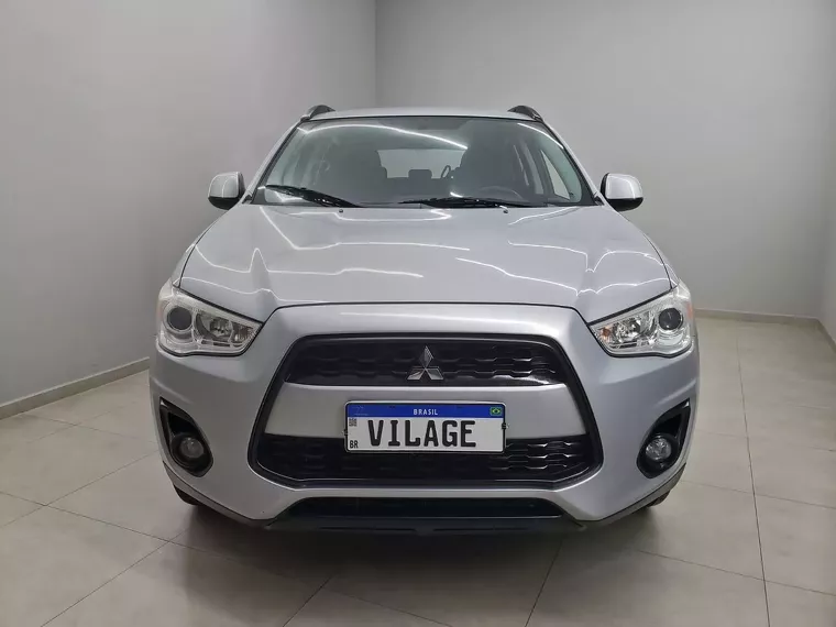 Mitsubishi ASX Prata 2