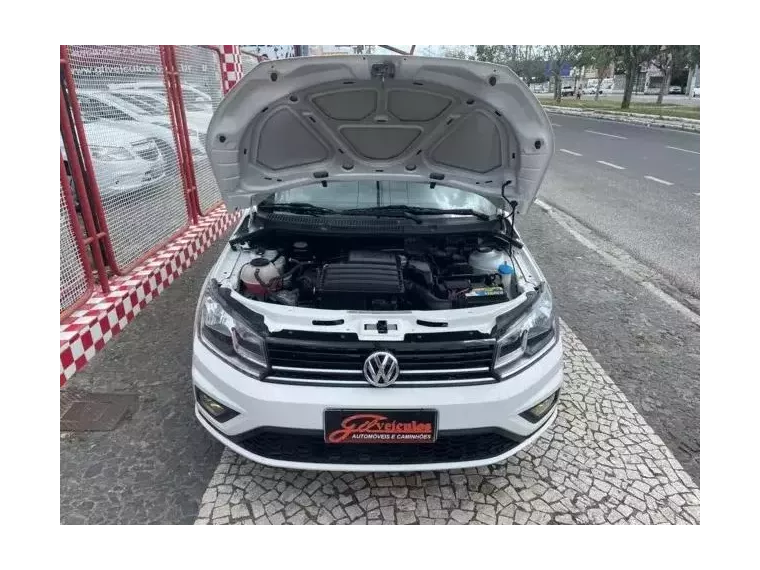 Volkswagen Voyage Branco 6