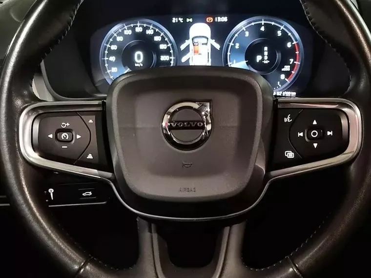 Volvo XC40 Cinza 3