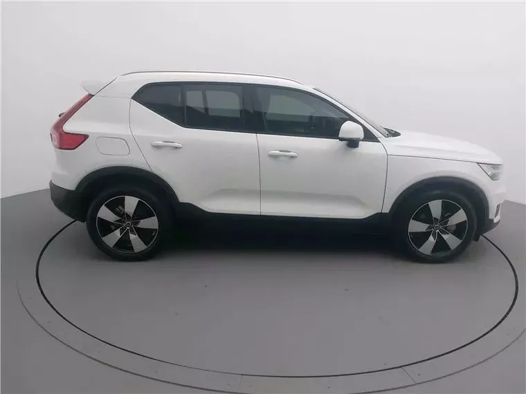 Volvo XC40 Branco 9