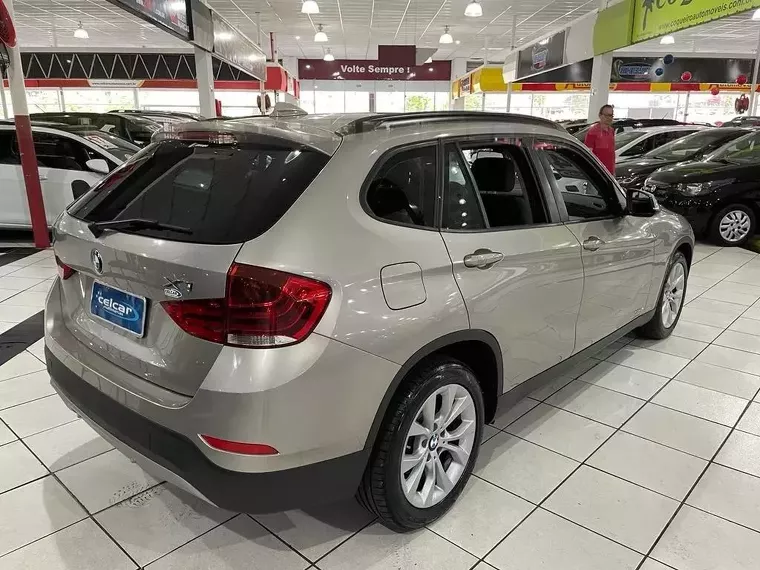 BMW X1 Prata 2