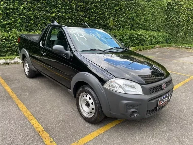 Fiat Strada Preto 5