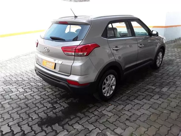 Hyundai Creta Prata 2