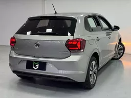 Volkswagen Polo Sedan