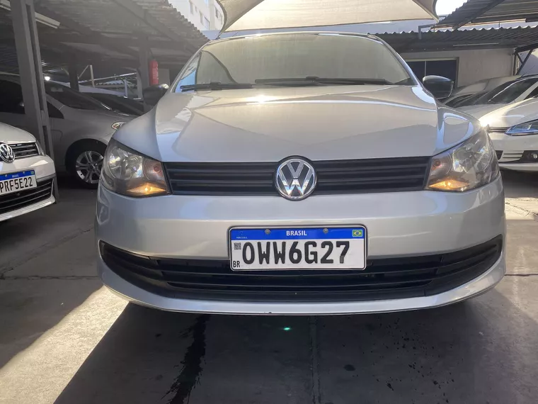 Volkswagen Gol Prata 12