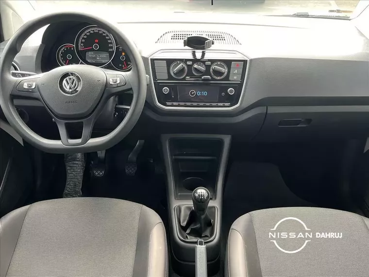 Volkswagen UP Branco 4