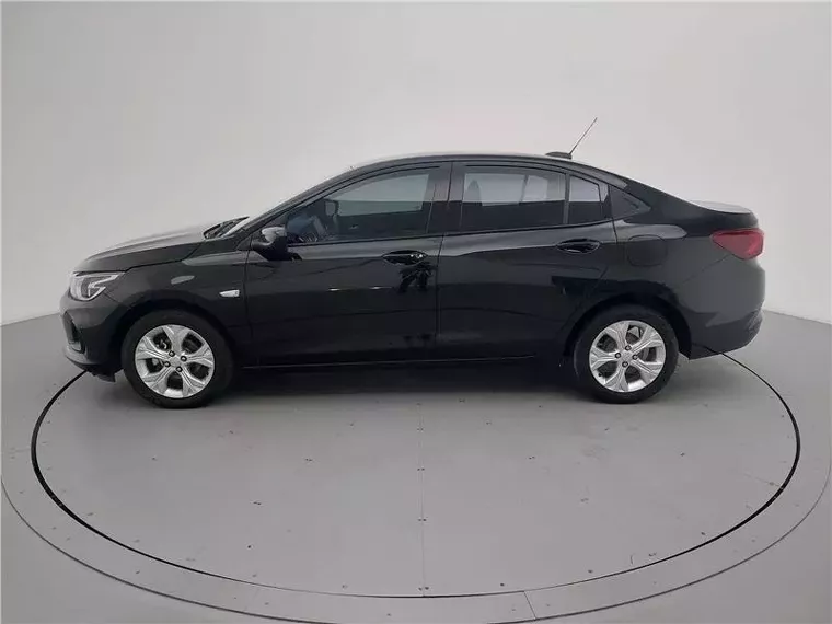 Chevrolet Onix Preto 15