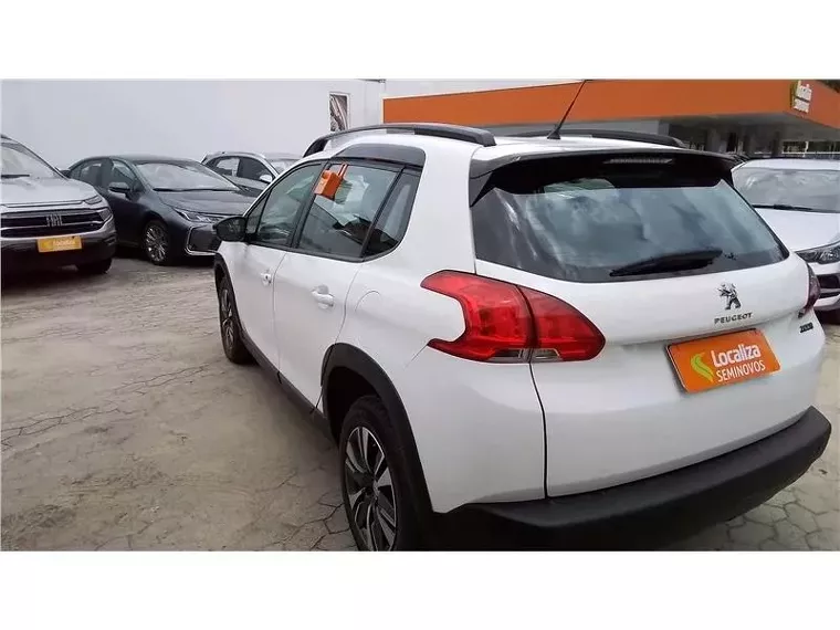 Peugeot 2008 Branco 8