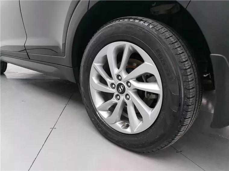 Hyundai Tucson Preto 20