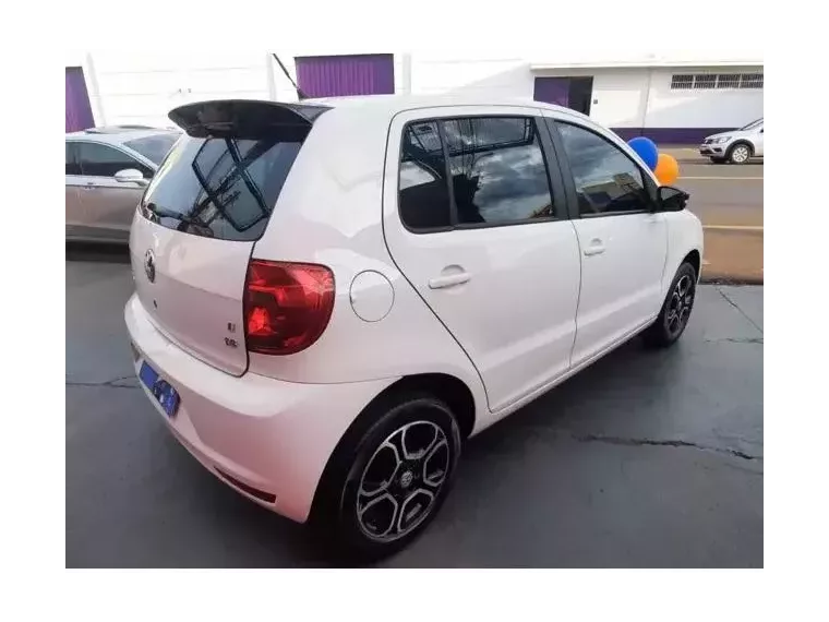 Volkswagen Fox Branco 4