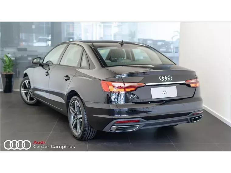 Audi A4 Preto 4