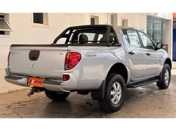 Mitsubishi L200 Triton