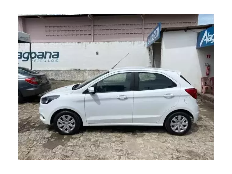 Ford KA Branco 10