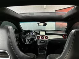 Mercedes-benz GLA 250