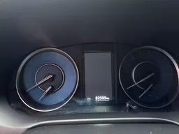 Toyota Hilux SW4