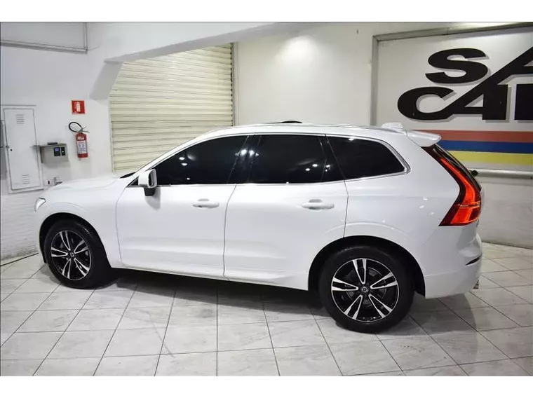 Volvo XC60 Branco 12