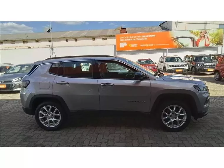 Jeep Compass Prata 18