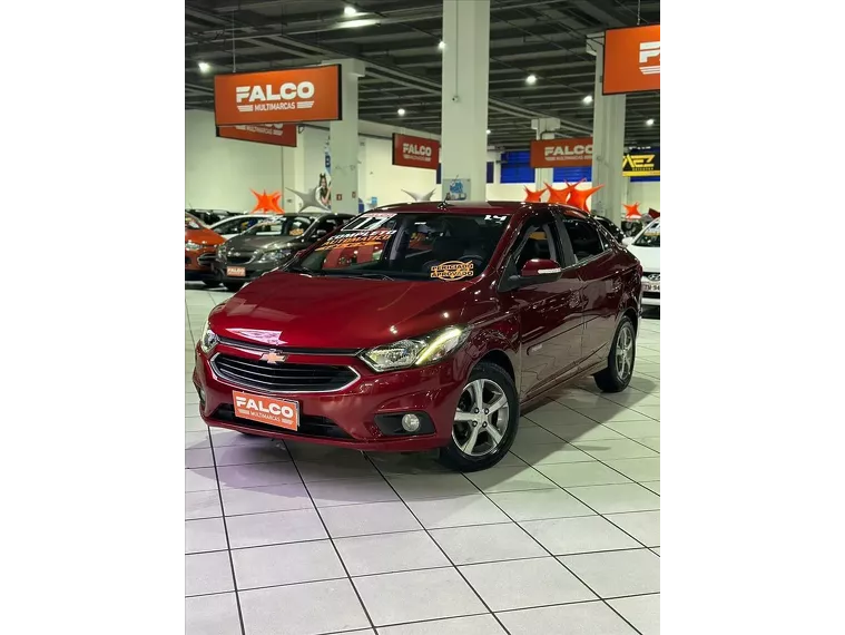 Chevrolet Prisma Vermelho 1