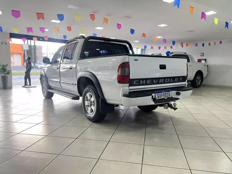 Chevrolet S10 Branco 7