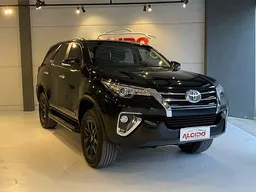 Toyota Hilux SW4