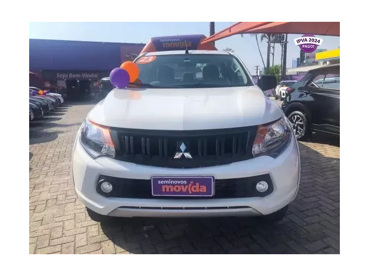 Mitsubishi L200 Branco 6