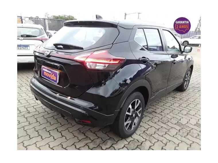 Nissan Kicks Preto 7