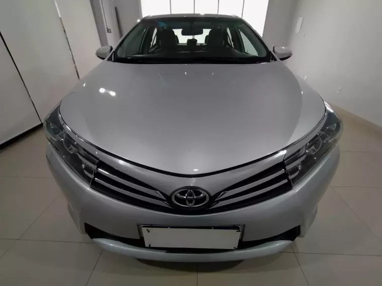 Toyota Corolla Prata 22