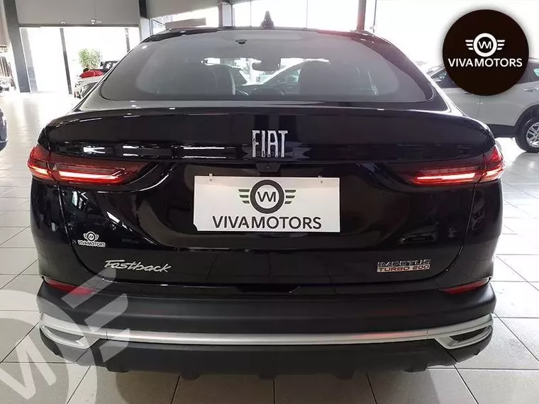 Fiat Fastback Preto 7