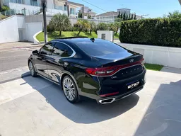 Hyundai Azera