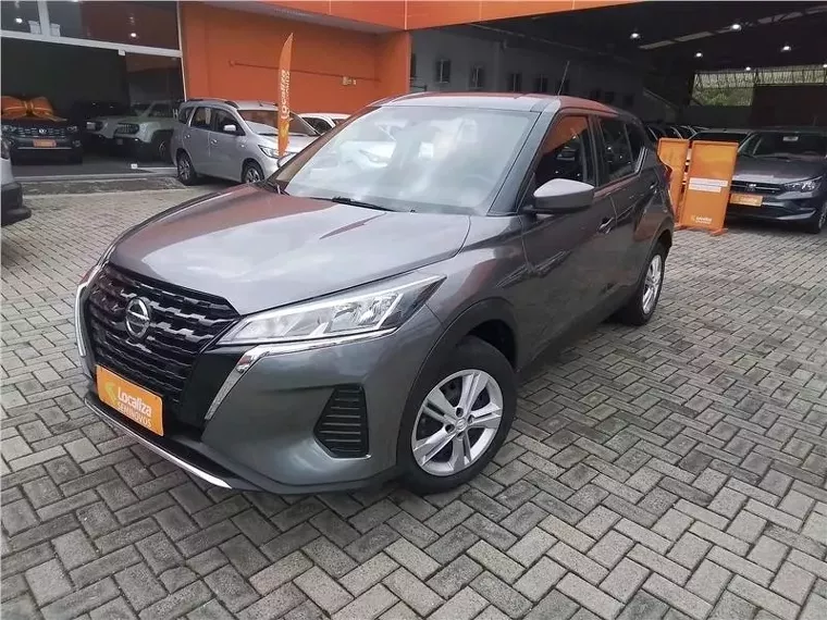 Nissan Kicks Cinza 7